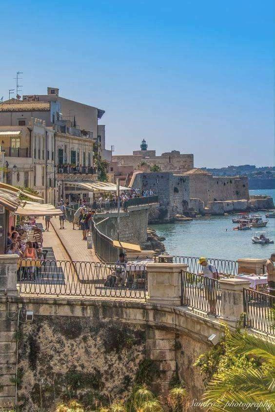 La Casetta Di Diana Ortigia Syracuse Ngoại thất bức ảnh